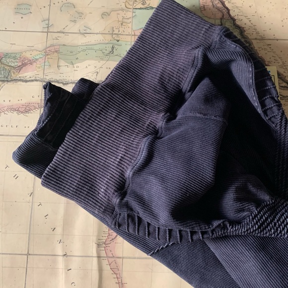 Free People Washed Eggplant Leggings Sample XS - Picture 7 of 11